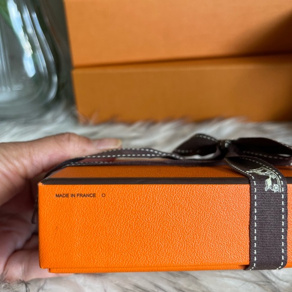 Card Wallet - Picture 3 of 7